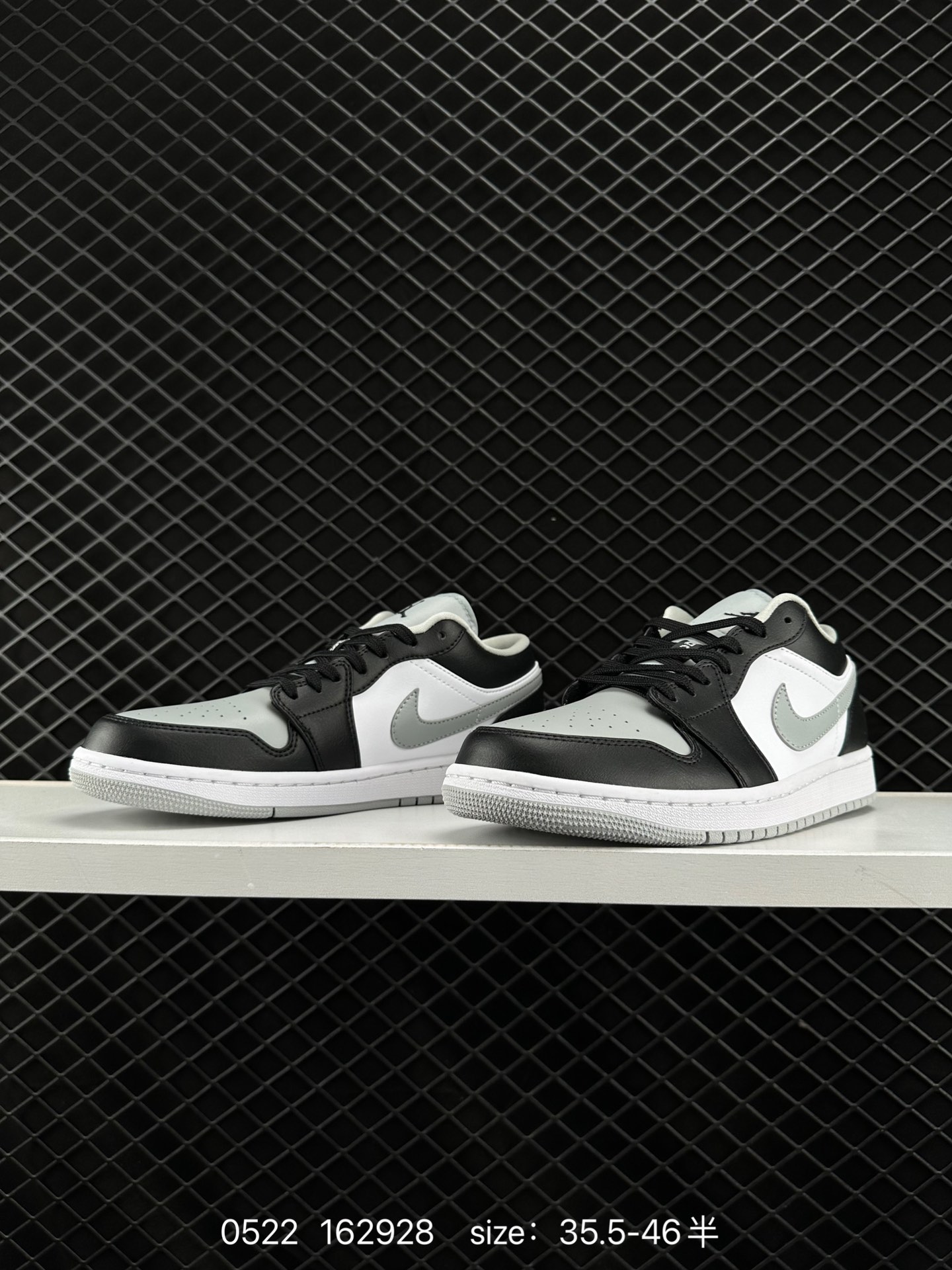 Air Jordan 1 Low AJ1